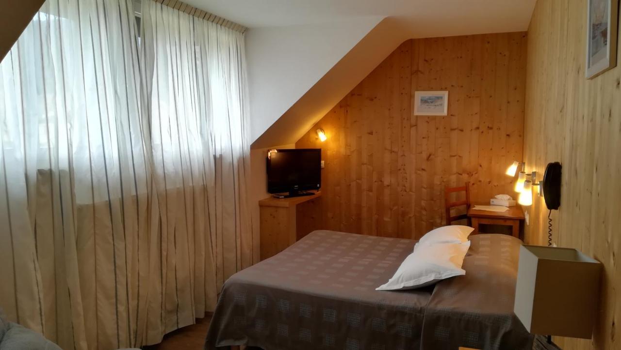 Hotel Restaurant Les Tilleuls Autrans-Meaudre-en-Vercors Εξωτερικό φωτογραφία